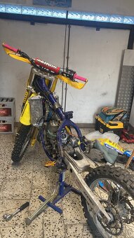 Suzuki rm 250 - 3