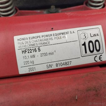 Zahradní traktůrek Honda HF 2216 S - 3