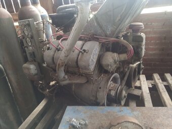 Prodám motor Tatra 805 centrála - 3