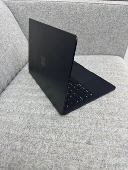 MacBook Air M2 13,6” Midnight 8GB/256GB 2022 - 3