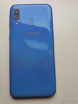 Samsung Galaxy A40 - 3