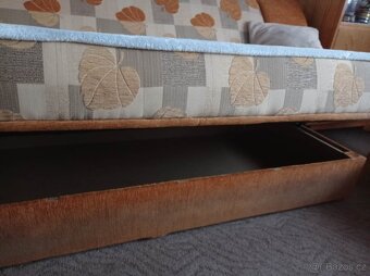 Pohovka rozkládací - 3