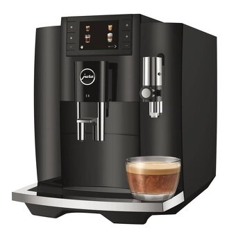 Plnoautomatický Kávovar Jura E8 Piano black - 3