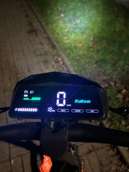 Elektrická koloběžka Kukirin G3 - 3