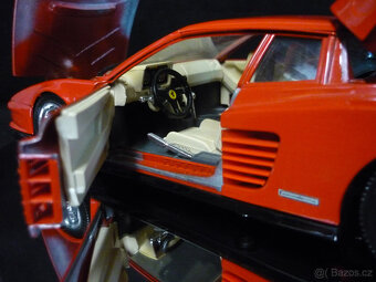 Ferrari Testarossa 1984 Bburago 1/18 - 3