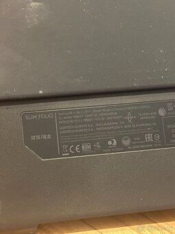 Logitech Slim Folio pro iPad 10/A16 + 7th, 8th and 9th gen - 3