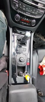 Peugeot 508, 2010 - 2018 - 3