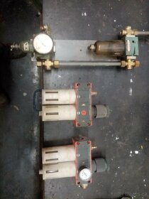 Regulátor tlaku s primazavanim 2x+regulator tlaku - 3