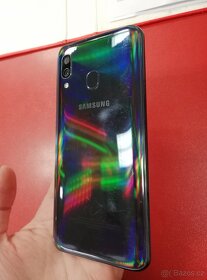 Samsung Galaxy A40 - 3