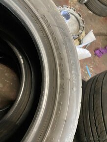 225/50R17 - 3