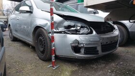 VW Golf 5 Kombi 2.0TDI 103KW BMM KCU LA7W r.v. 2008 - 3