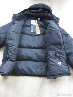 PRODÁM NOVOU DÁMSKOU PÉŘOVOU BUNDU VEL.XL ZN.LEVIS - 3