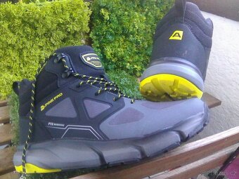 Alpine Pro - Zhorece outdoorová obuv velikost 42 - 3