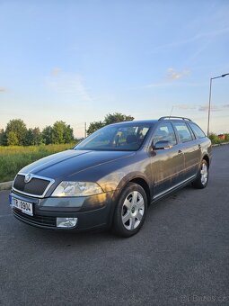 Škoda octavia 2 1.9 77kw + tažné - 3