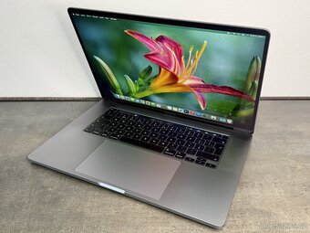 MacBook Pro 16'' 2019 / i7 / 16GB / 512GB SSD - DPH - 3