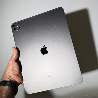Apple iPad Pro Wi-Fi, 13" 2024, 256GB, Space Black (MVX23HC - 3