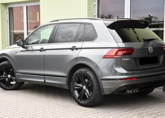 Volkswagen Tiguan 1.5TSi R-LINE - 3