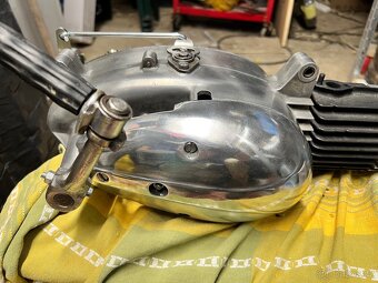 Jawa 550/555 motor - 3