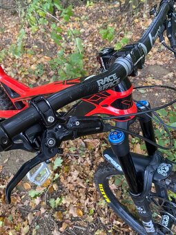 Yt capra cf pro race 2017 - 3