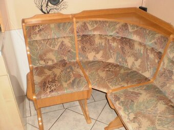 Rohová lavice + 2 židle - 3