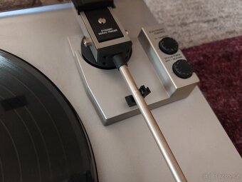 Gramofon TESLA MC 600Q - 3