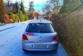 Peugeot 307 2.0.100KW - 3