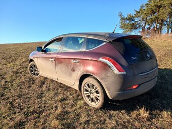 Lancia Delta 2.JTD 121kw - 3