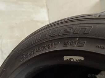 Pneu 225 45 r17 fallken - 3