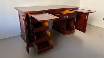 Historický psací stůl - 3