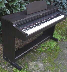Digitální piano Roland HP 236 - 3