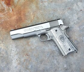 Colt 1911 pažbičky klasický tvar draconic shield 2x - 3