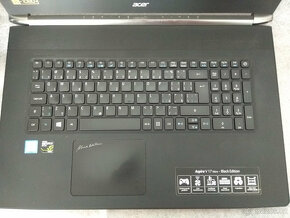 Herní notebook Acer Nitro V17 - Black Edition (LCD 17.3") - 3