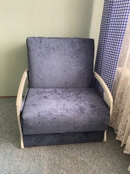 Modré masivní rozkládací křeslo - 3