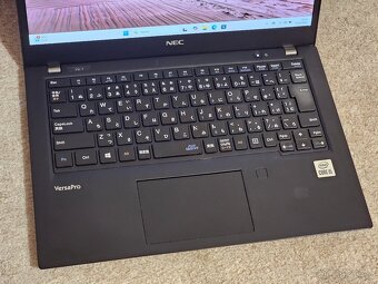 Lenovo NEC VB-7 - 13,3" 10.gen i5, nové SSD, W11 - 3