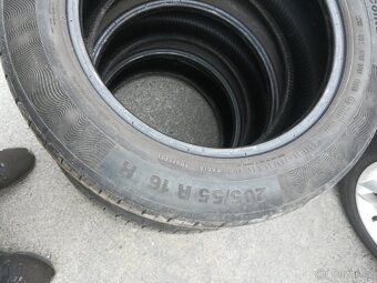 205/55R16 - 3