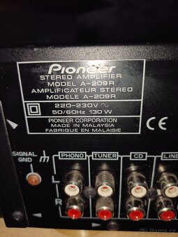 Prodám funkční zesilovač Pioneer a 209r - 3