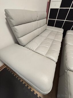 2x kožená dvoumístná pohovka - 3