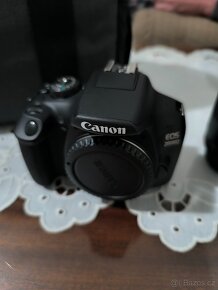 Digitalni zrcadlovka Canon 2000D + dva objektivy a brasna - 3