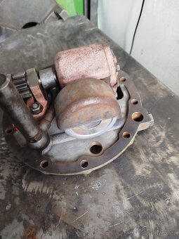 hydraulické čerpadlo zetor 1 UŘ - 3