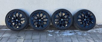 BMW X7 originál sada alu 22” - 3