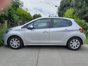 Peugeot 208 Active 1,2 PureTech 82k /61kW,benzín,MAN5 - 3