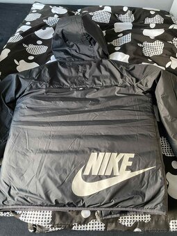 Oboustranná černá bunda Nike vel. M - 3