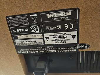 Digitální piano Behringer - 3