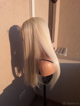 Dlouhá rovná blond paruka s krajkou vpředu 60135 - 3
