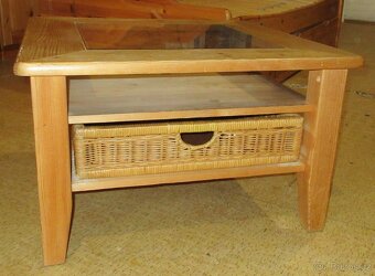 Konferenční stolek z borovice - celomasiv - Výborný stav - 3