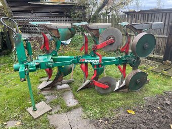 Pluh obracák Regent Saturn 3 radličný -hydraulicky otočný- - 3