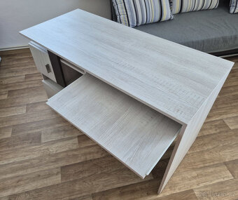 PC/Psací stůl 125x55 jako nový, skoro nepoužívaný - 3