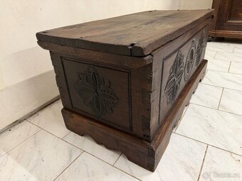 Starožitná rustikální truhla - 3