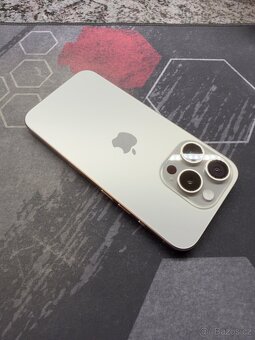 iPhone 15 Pro 256GB, přírodní Titan - 3