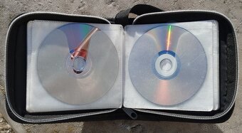 POŘADAČ NA CD/DVD/BLU-RAY SOLID - 3